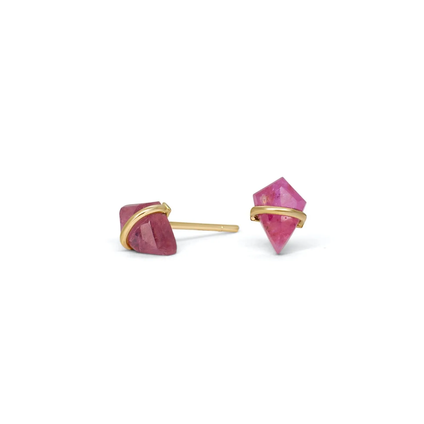 18K Kite Stud Earrings in Ruby