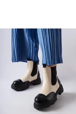Black and beige Albany boots