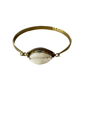 BRASS COWRIE BANGLE