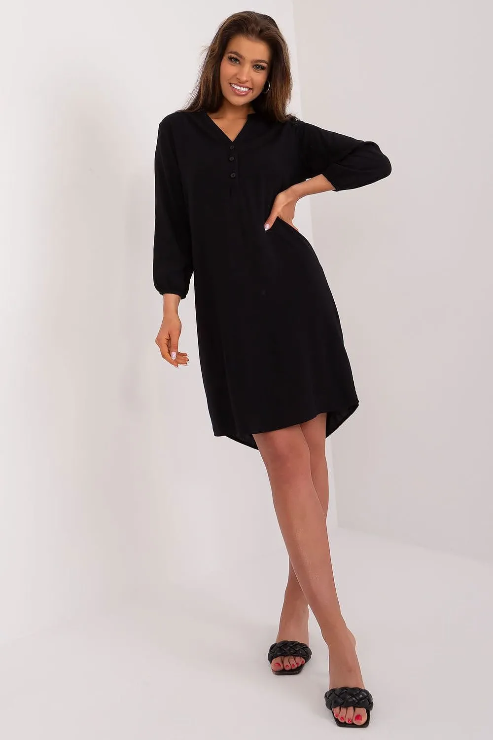 Breezy Heartline Midi Summer Dress