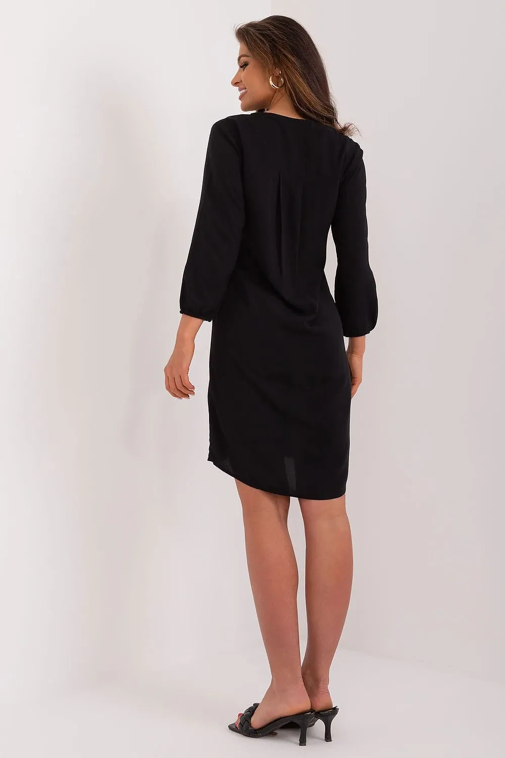 Breezy Heartline Midi Summer Dress