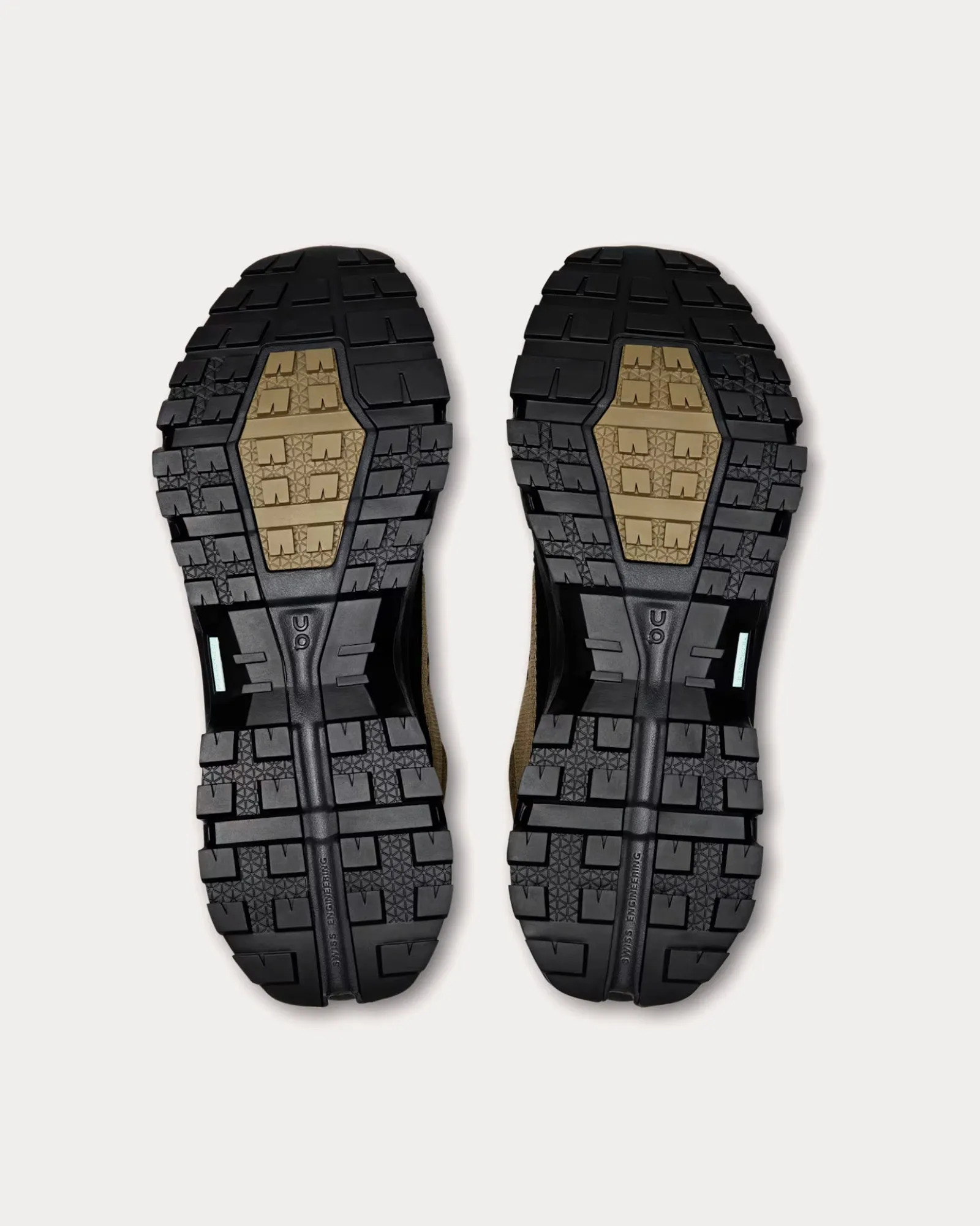 Cloudrock Mid WP Hunter / Black Boots