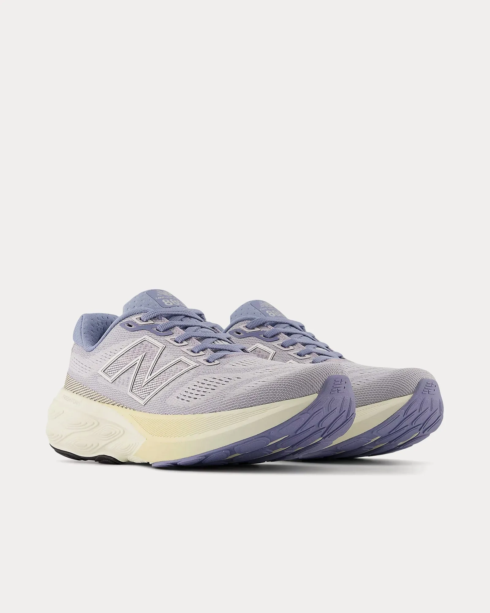 Fresh Foam X 880v15 Pearl Grey / Dusk Shower / Calcium Running Shoes
