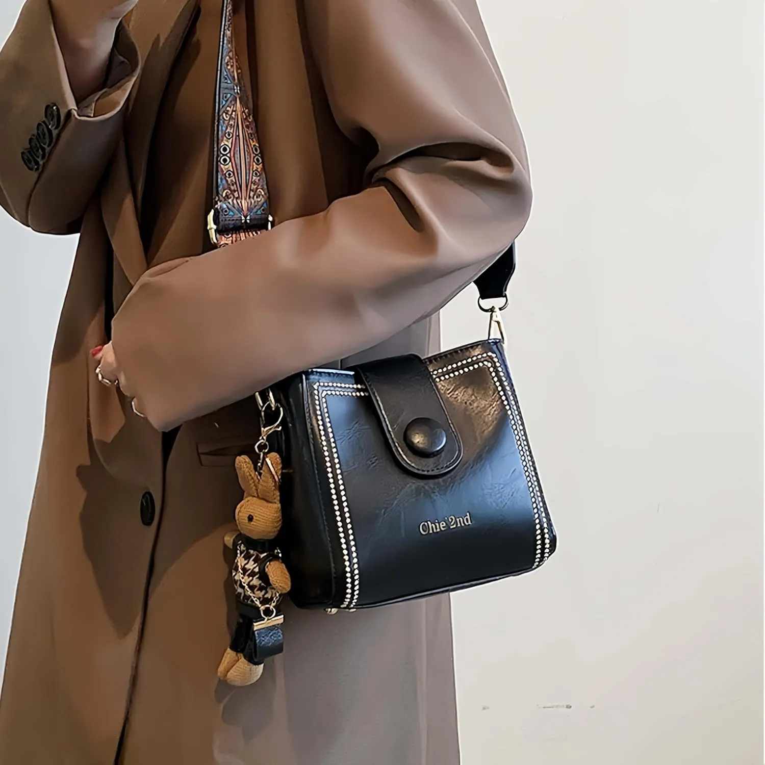 Leather Bucket Bag for Women, Vintage Small Bucket Bag - Convertible Shoulder Crossbody, Spacious Travel Tote