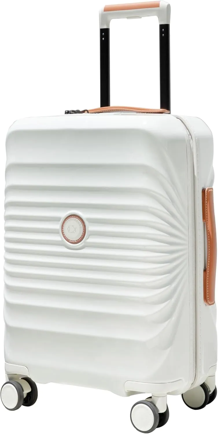 Lightweight 28" Luggage with USB Port, Wheel Lock and Spinner Wheels, Spacious Storage, Creamy White
