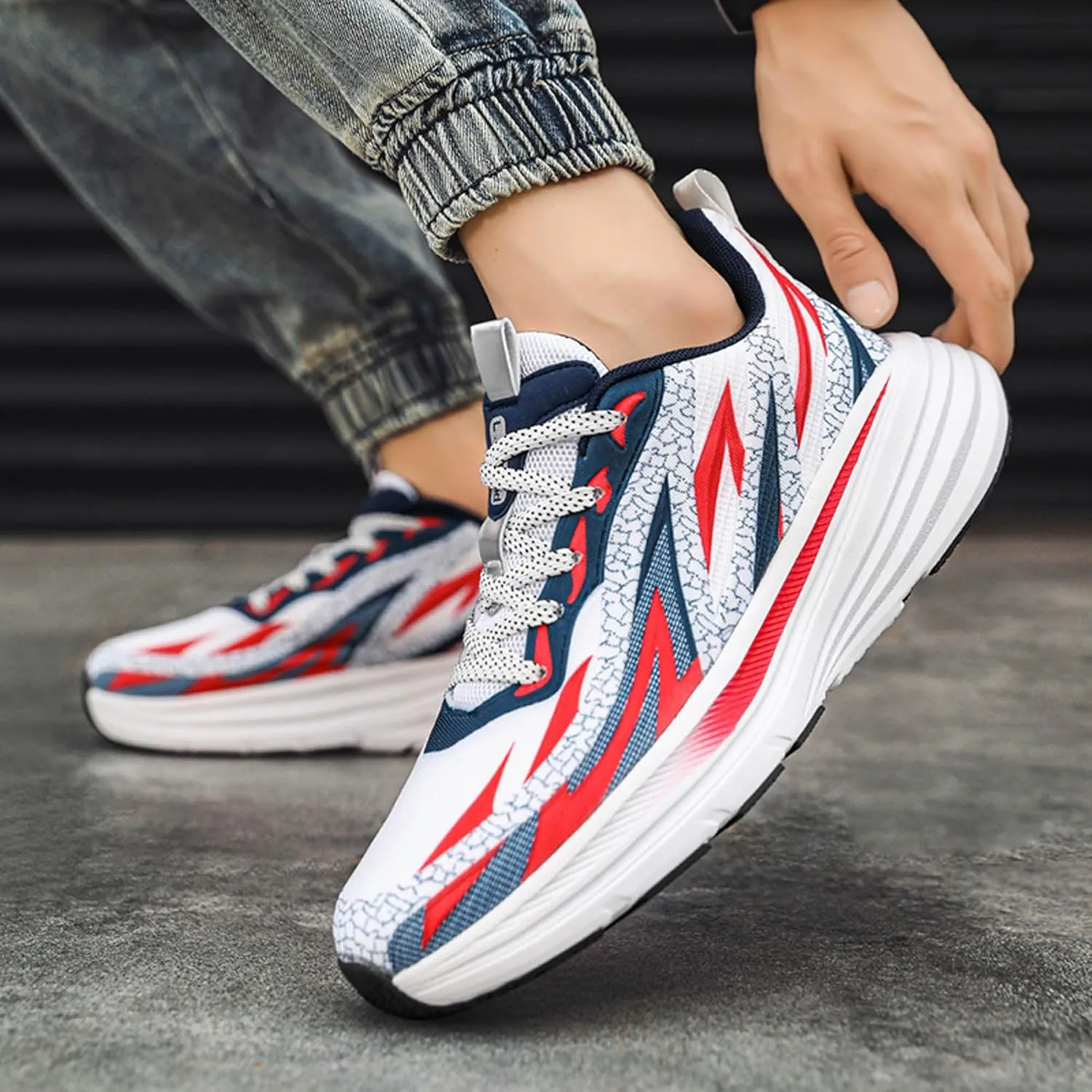 Men's High Top Lace Up Anti Slip Graffiti Basketball Shoes, Arch Support Casual Men's Breathable Running Shoes, Fitness Cushioning Training Shoes