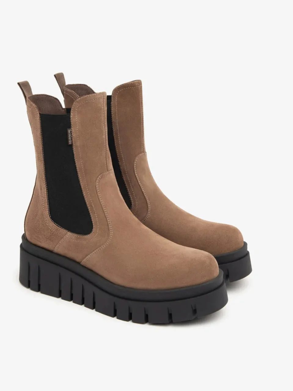 Nerogiardini chestnut suede chelsea boot