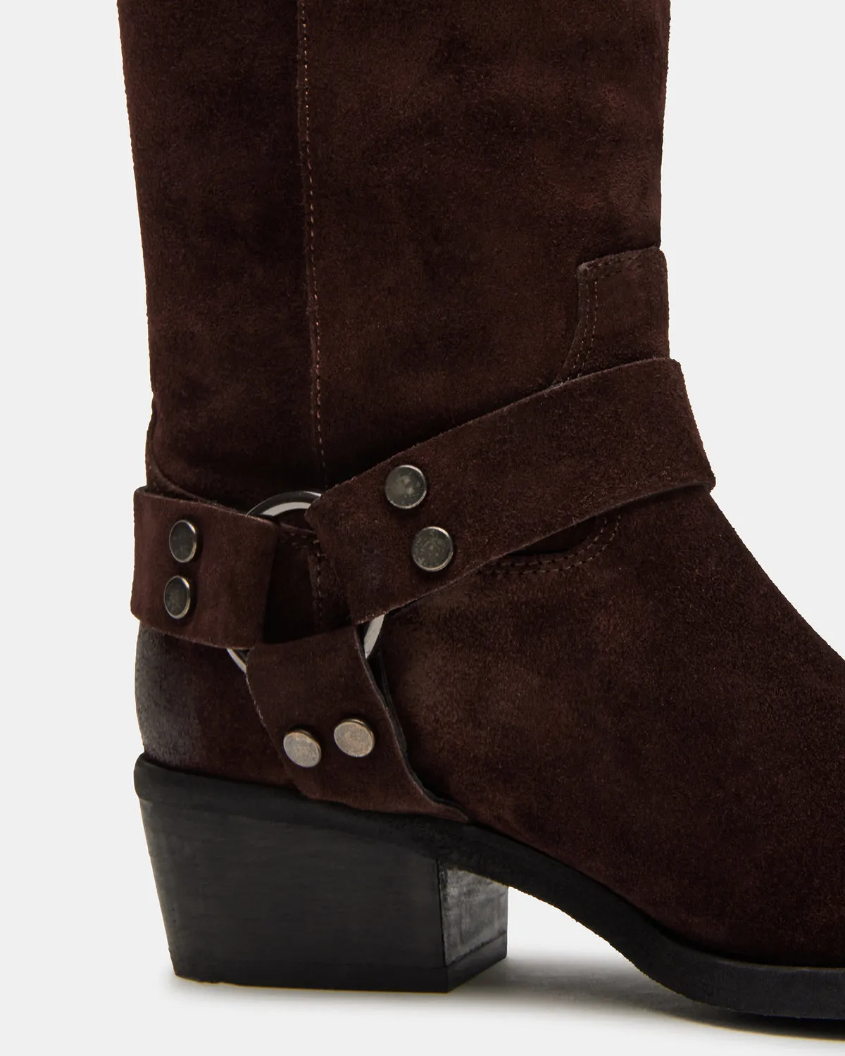 Ruskin in Brown Suede