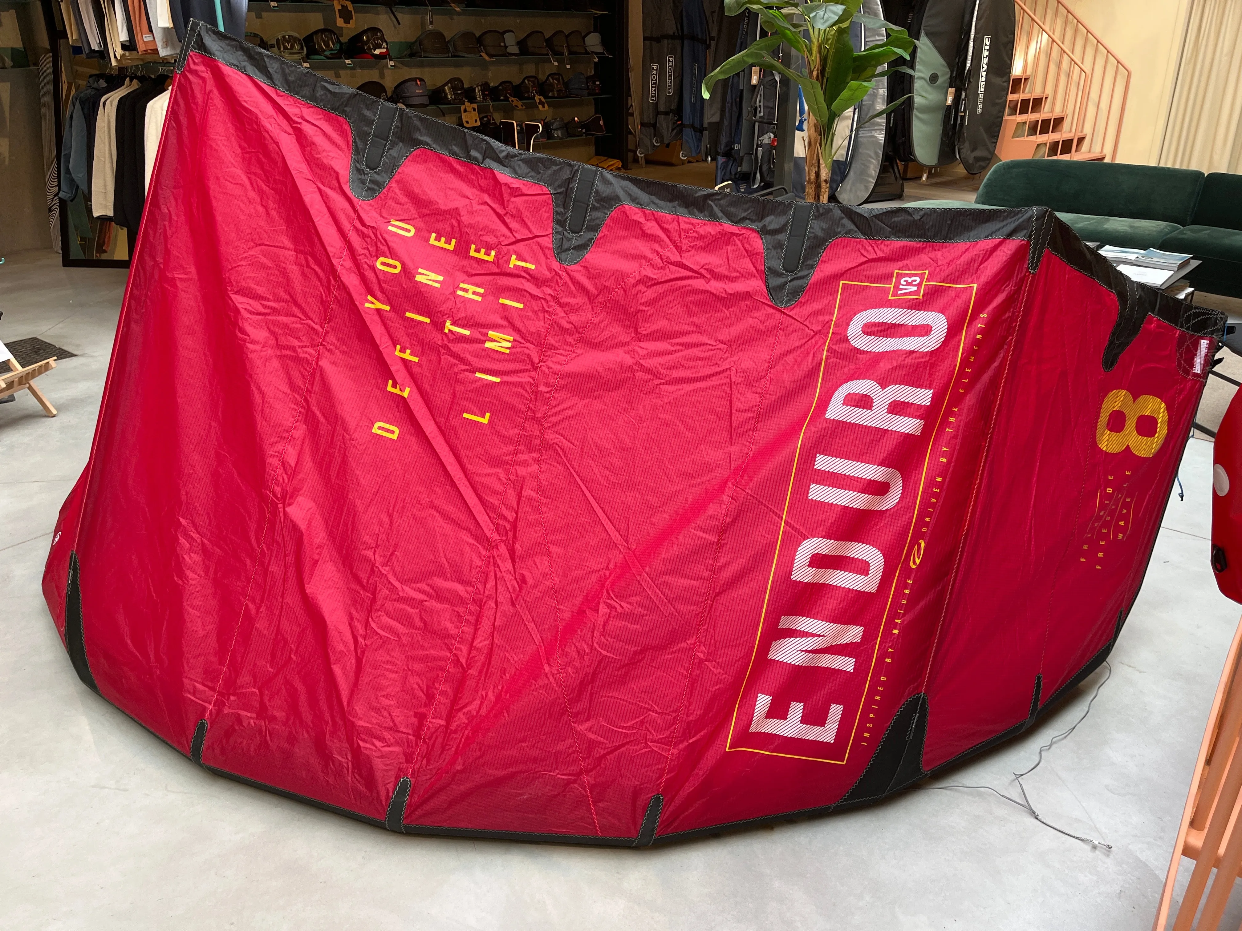 Used Ozone Enduro V3 8m