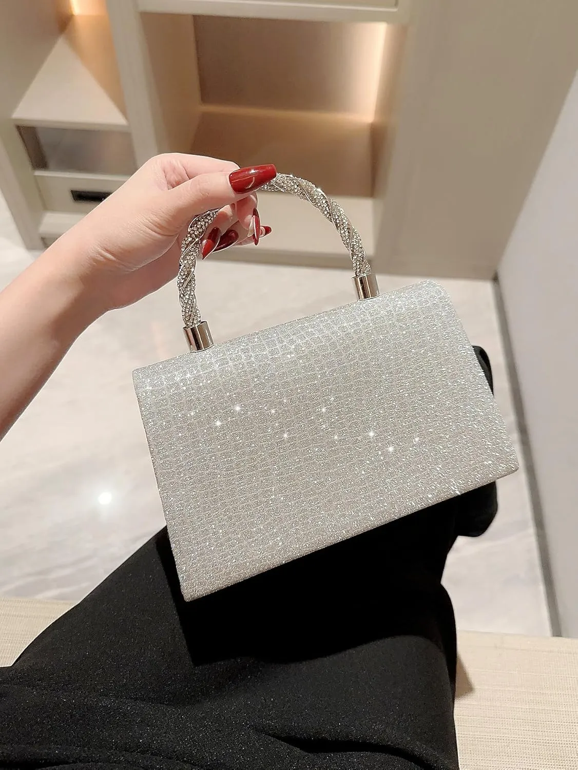 Women's Rhinestone Evening Bag Glitter Clutch Purses Crystal Pearl Party Handbags with Chain