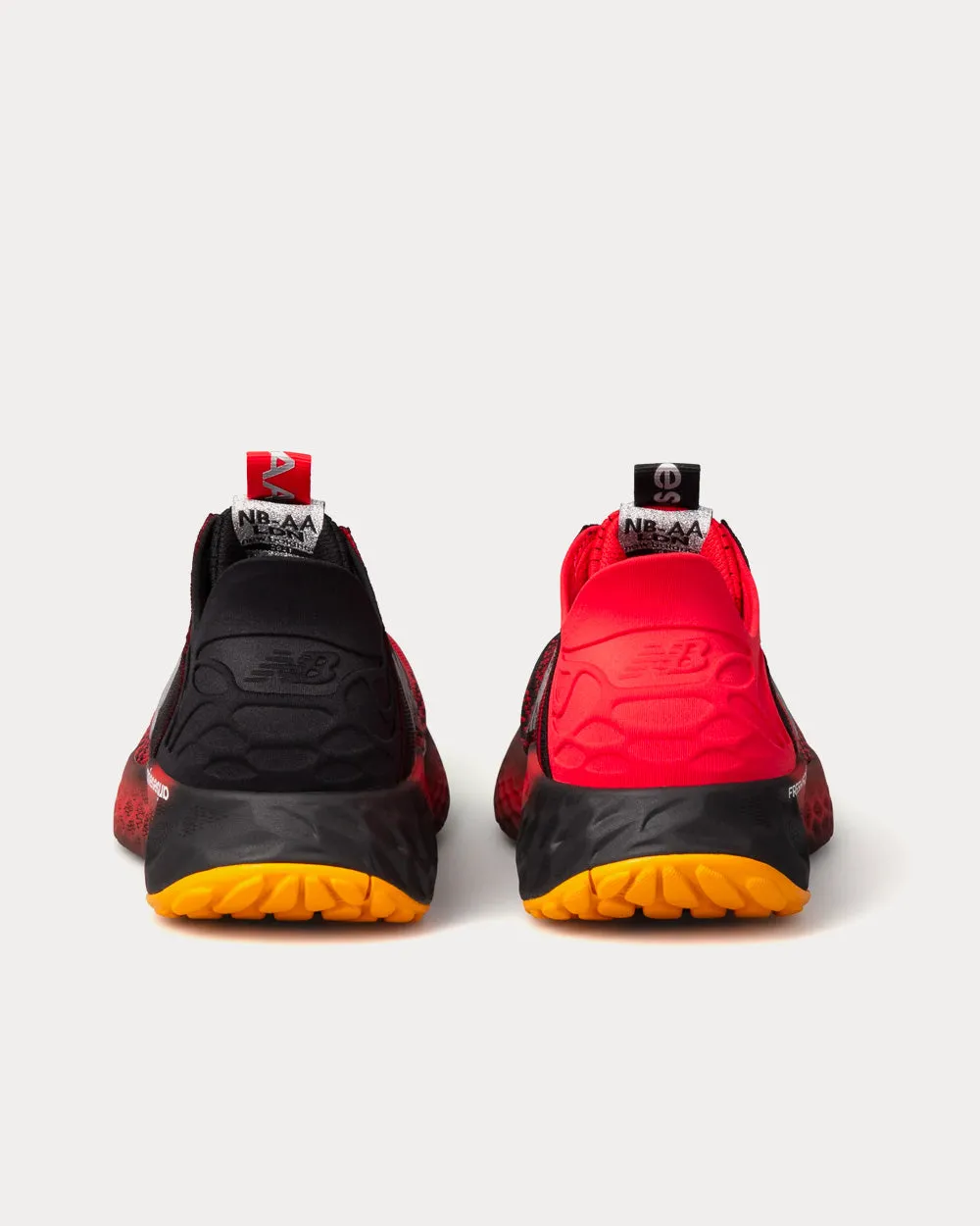 x Aries M1080 Red / Black Running Shoes