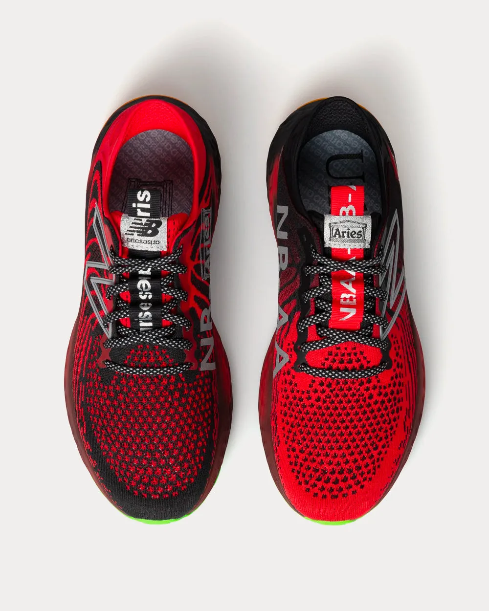 x Aries M1080 Red / Black Running Shoes