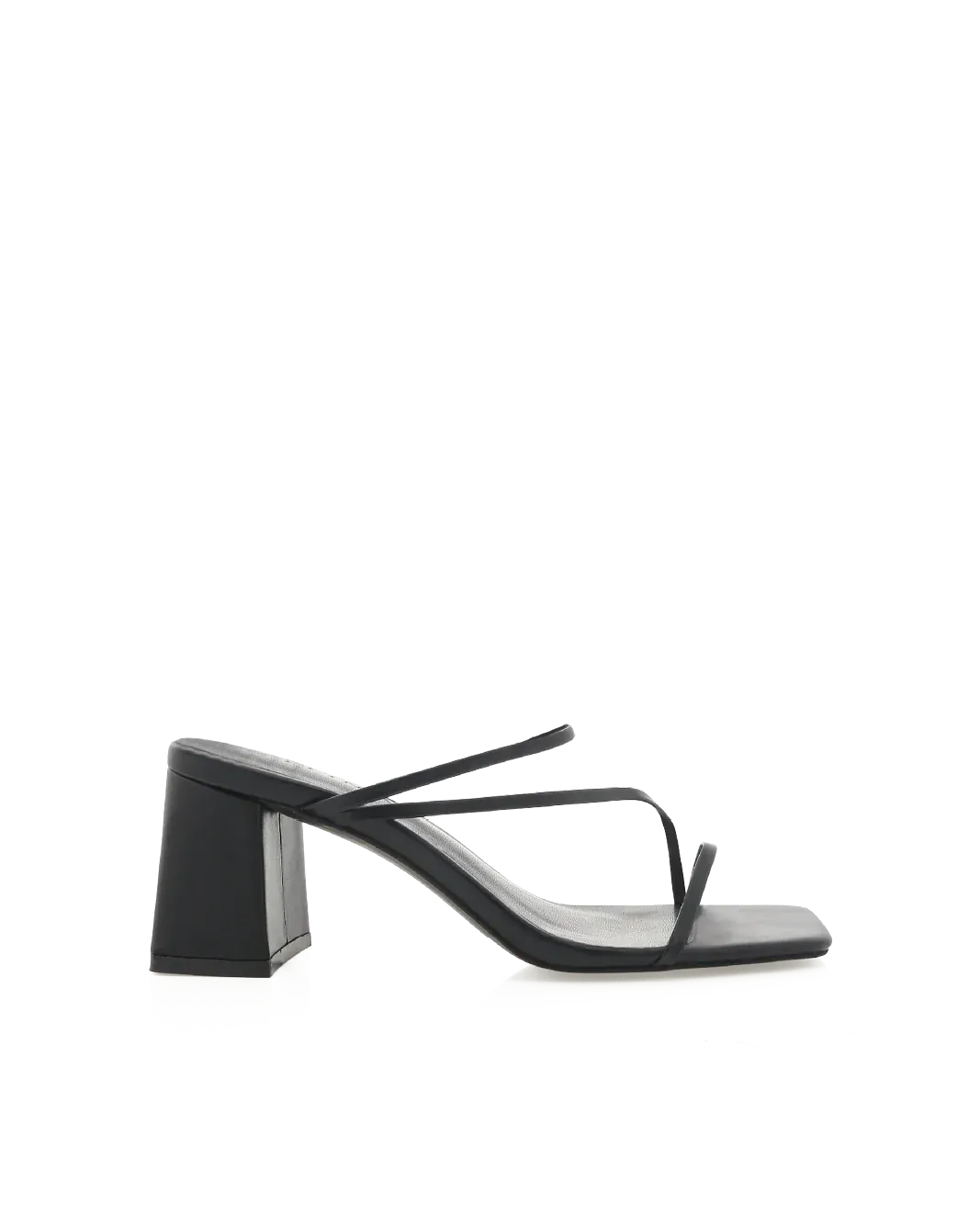 Yazmin Heel